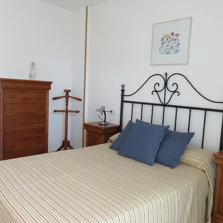 Brisas Apartment *